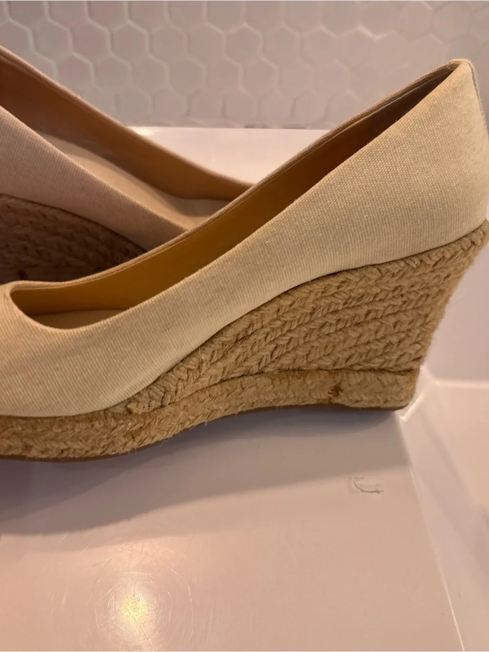 NEW J. Crew Womens Canvas Espadrille Wedge Pumps in Beige Color Size 8 Classic
